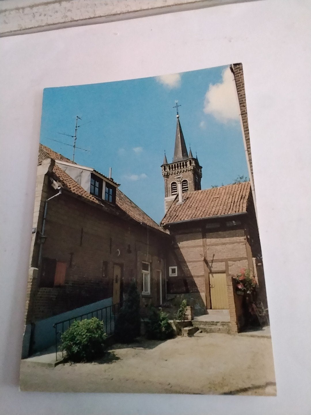 Ansichtkaart Elsloo, St. Augustinuskerk - Gelopen, Ophalen of Verzenden