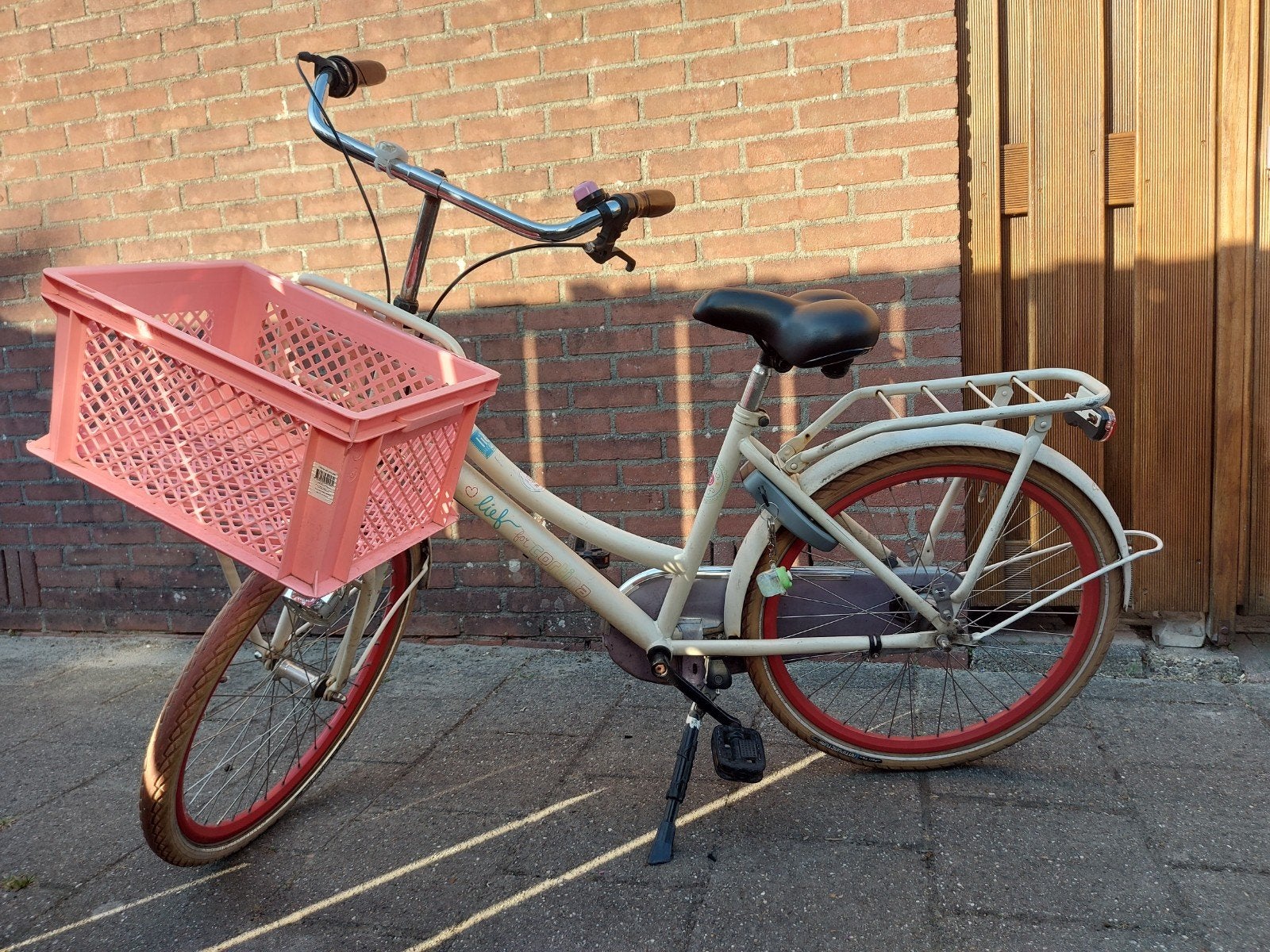 Cortina U4 24 inch meisjesfiets met mandje, Terugtraprem, Gebruikt, Minder dan 47 cm, Ophalen