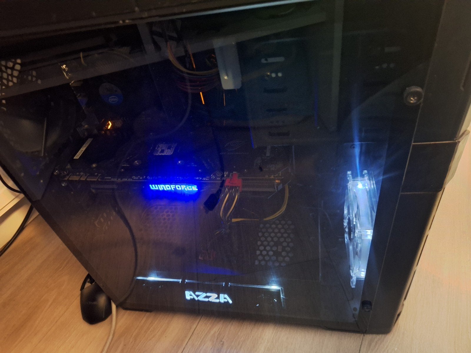 Krachtige Windows 10 Gaming PC, Ophalen, 689 GB, 8 GB, Gaming