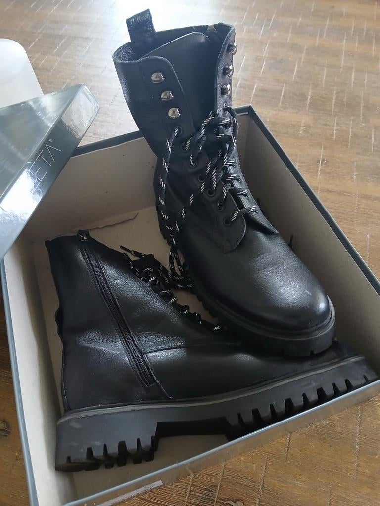 Zwarte Linea Zeta veterlaarzen - Maat 40, Kleding | Dames, Schoenen, Zwart, Lage of Enkellaarzen, Nieuw, Ophalen of Verzenden