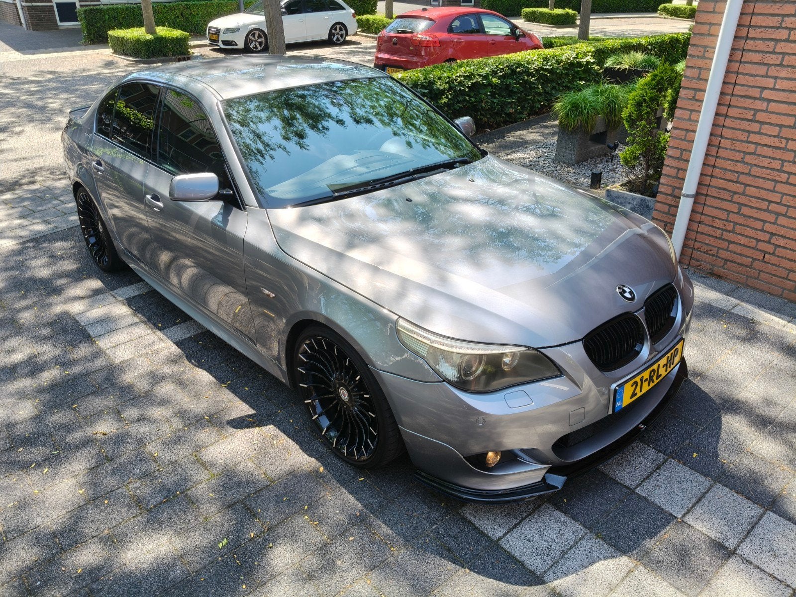 Prijsverlaging ! BMW e60 525i M Sport Org Nl 20 inch Alpina, Automaat, Dealer onderhouden, Achterwielaandrijving, Zwart