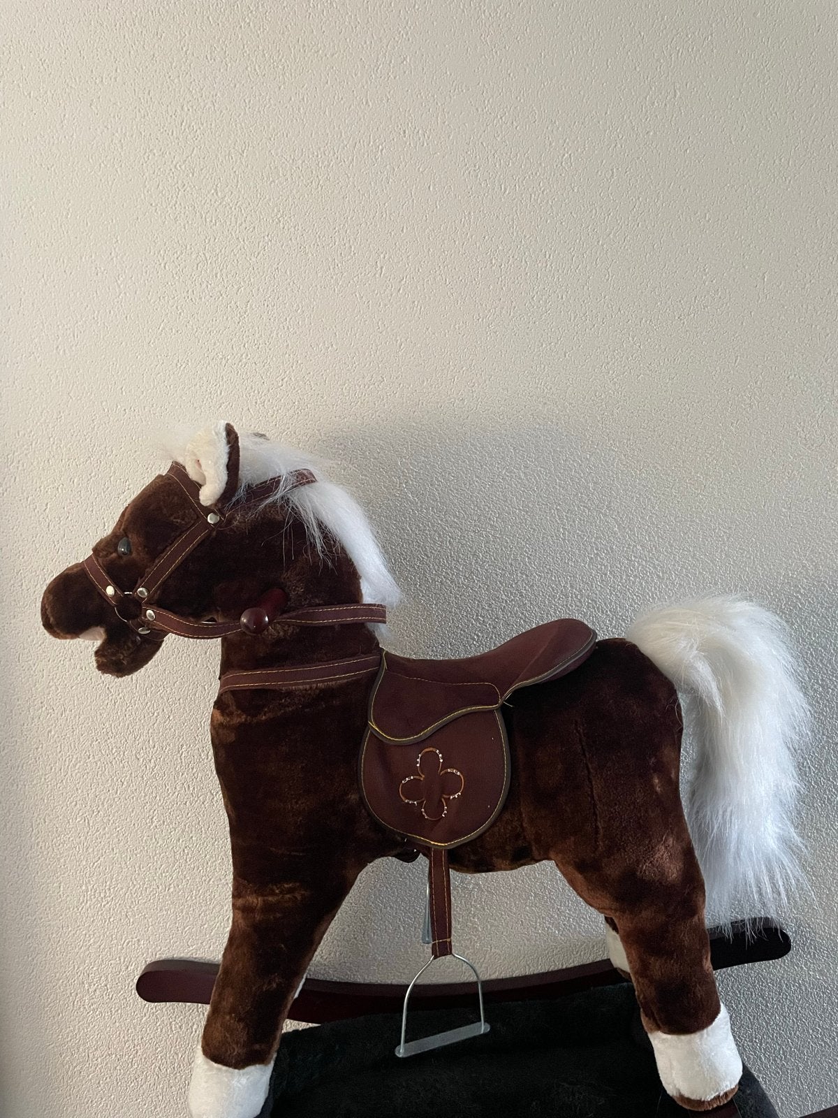 Nieuw hobbelpaard met hinnikgeluid, Ophalen, Nieuw, Jongen of Meisje