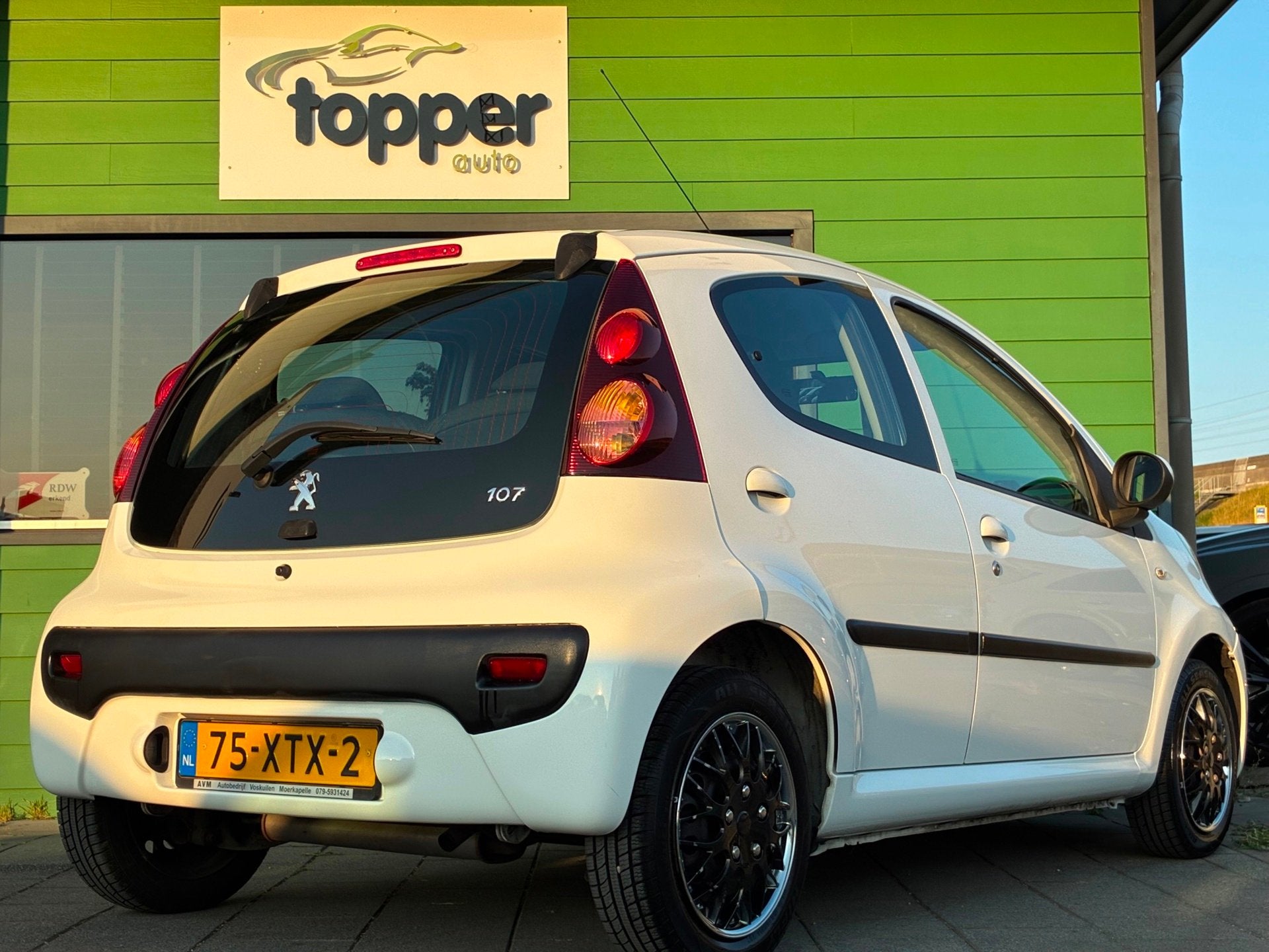 Peugeot 107 1.0 Active|2e Eigenaar|Airco|Elektr.ramen|5-Deur, Auto's, Peugeot, Euro 5, Gebruikt, 4 stoelen, Origineel Nederlands