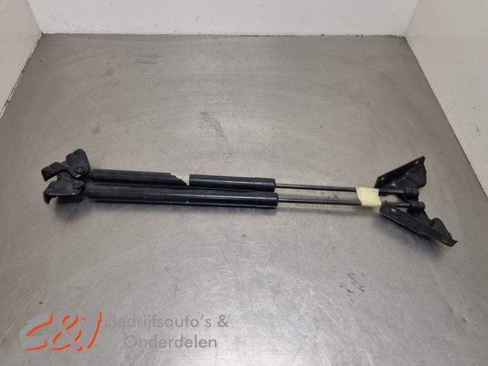 Set Gasdempers Achterklep van een Mercedes Vito, Gebruikt, -, Ophalen of Verzenden, -
