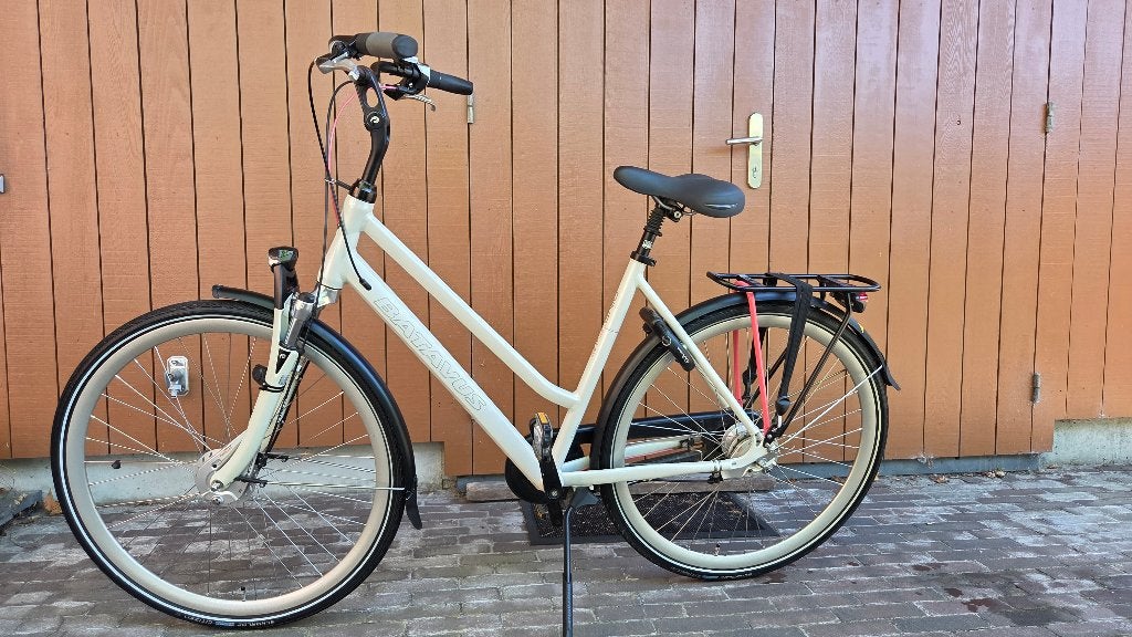 Zeer nette damesfiets Batavus Dinsdag maat 53 - Alpine Wit, Fietsen en Brommers, Ophalen, 53 tot 56 cm, Batavus, Versnellingen