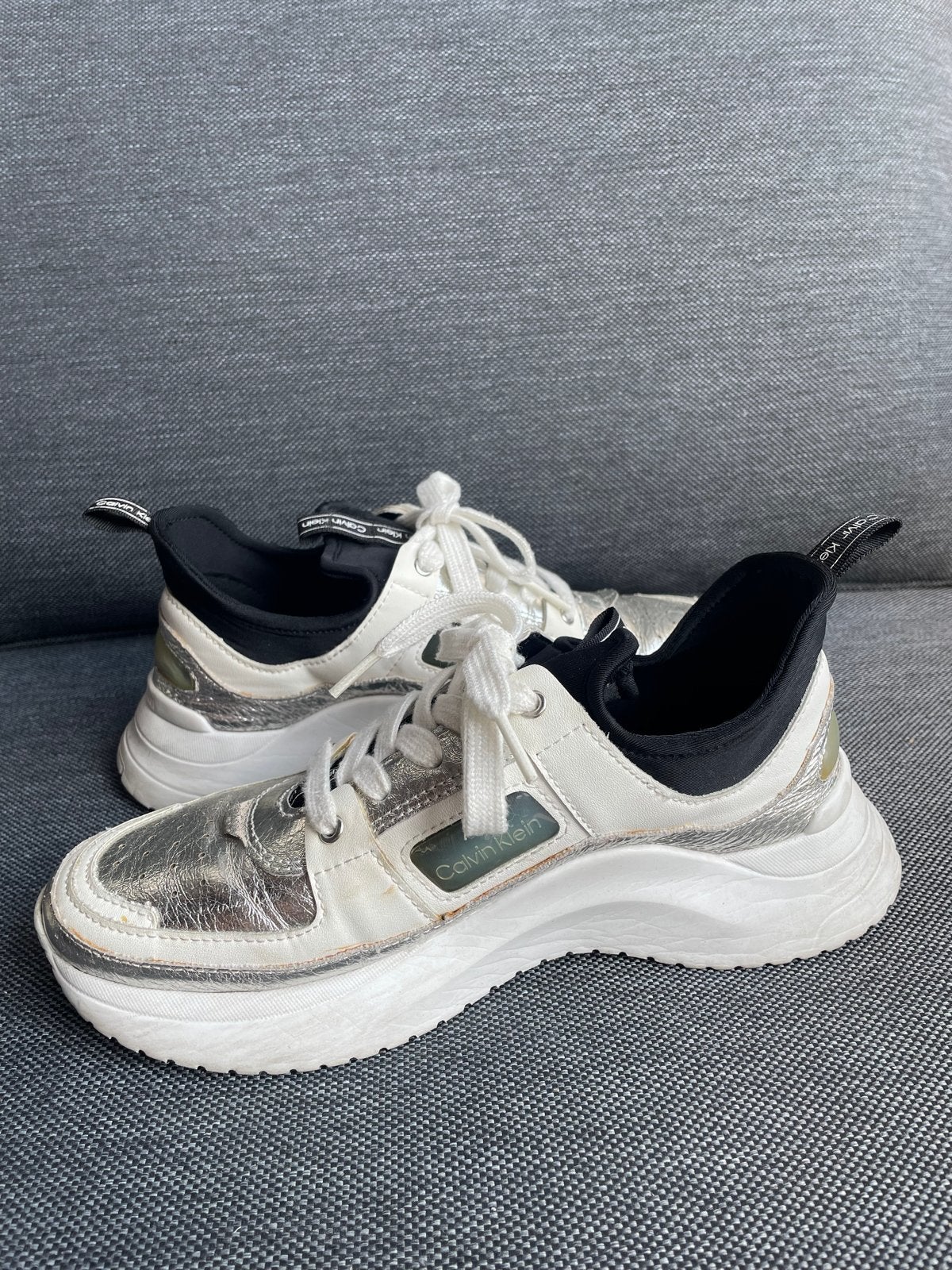 Calvin Klein sneakers wit/zilver, maat 36, Ophalen, Wit, Sneakers of Gympen, Gedragen