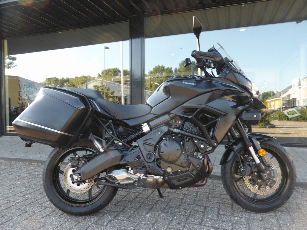 Kawasaki VERSYS 650 ABS met koffers. (bj 2024), Bedrijf, Info@kawasaki.nl, Toermotor, Jacobus Spijkerdreef 1-3
2132 PZ  Hoofddorp, NL