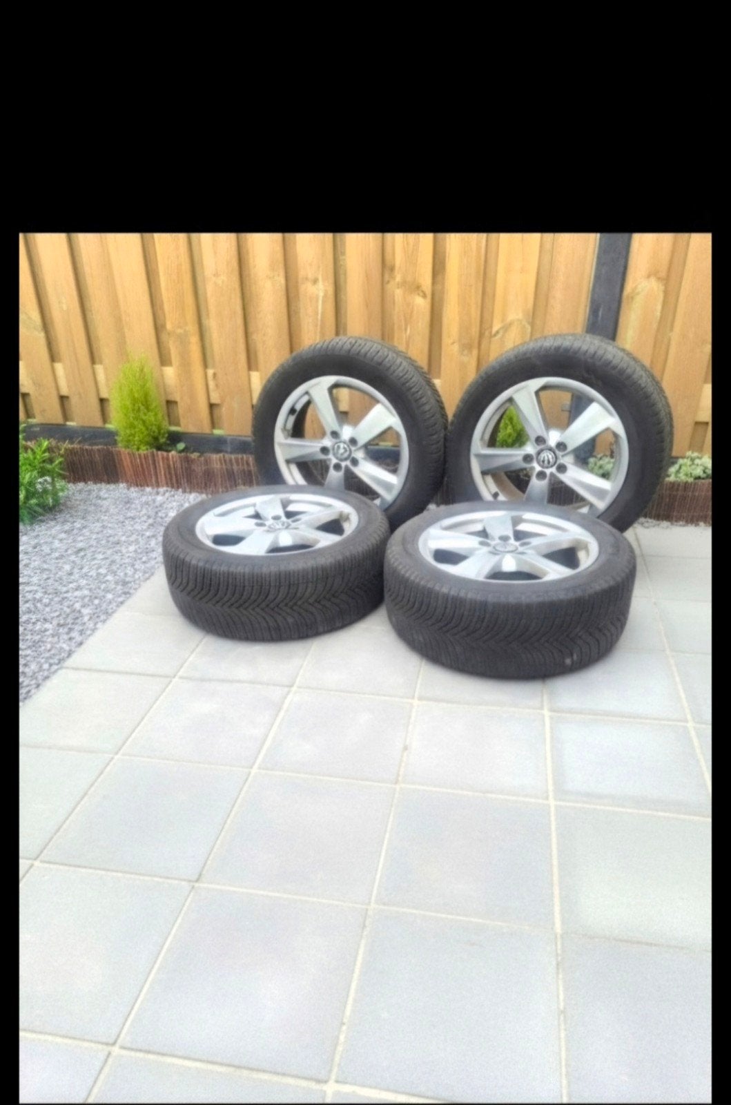 17"Vw velgen met banden Michelin, Ophalen