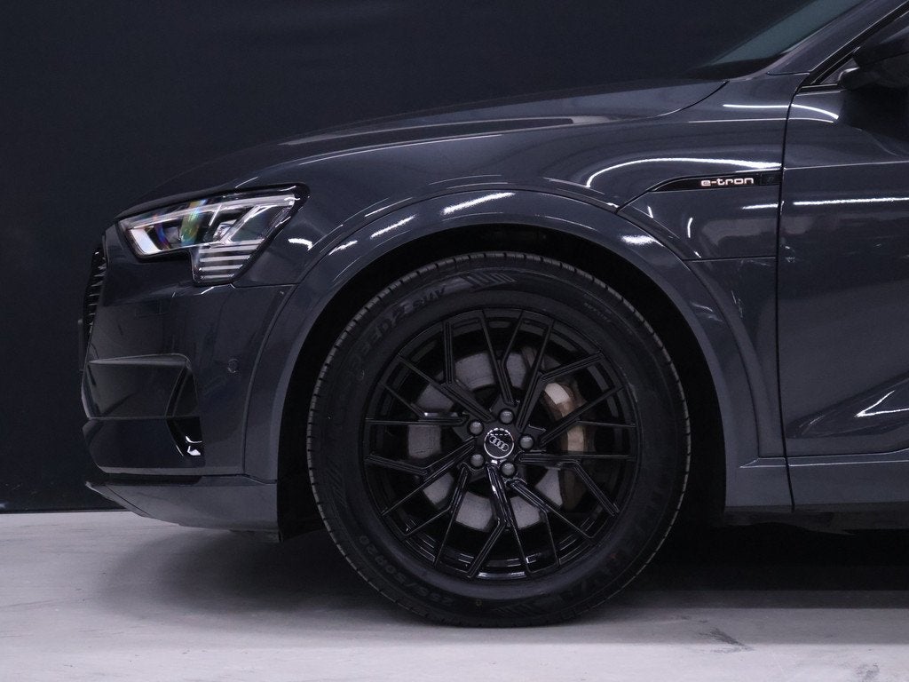 Audi e-tron Sportback 55 quattro edition 95 kWh [TREKHAAK, K, Auto's, Audi, Automaat, 131 €/maand, Stof, Zwart