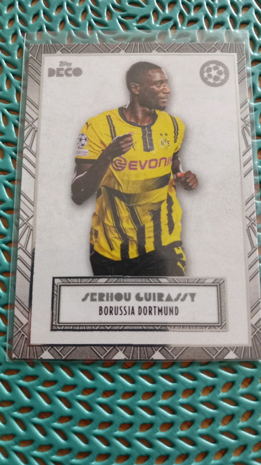 Serhou Guirassy Borussia Dortmund Topps Deco Spelerskaart, Verzenden, Zo goed als nieuw, Buitenlandse clubs, Spelerskaart