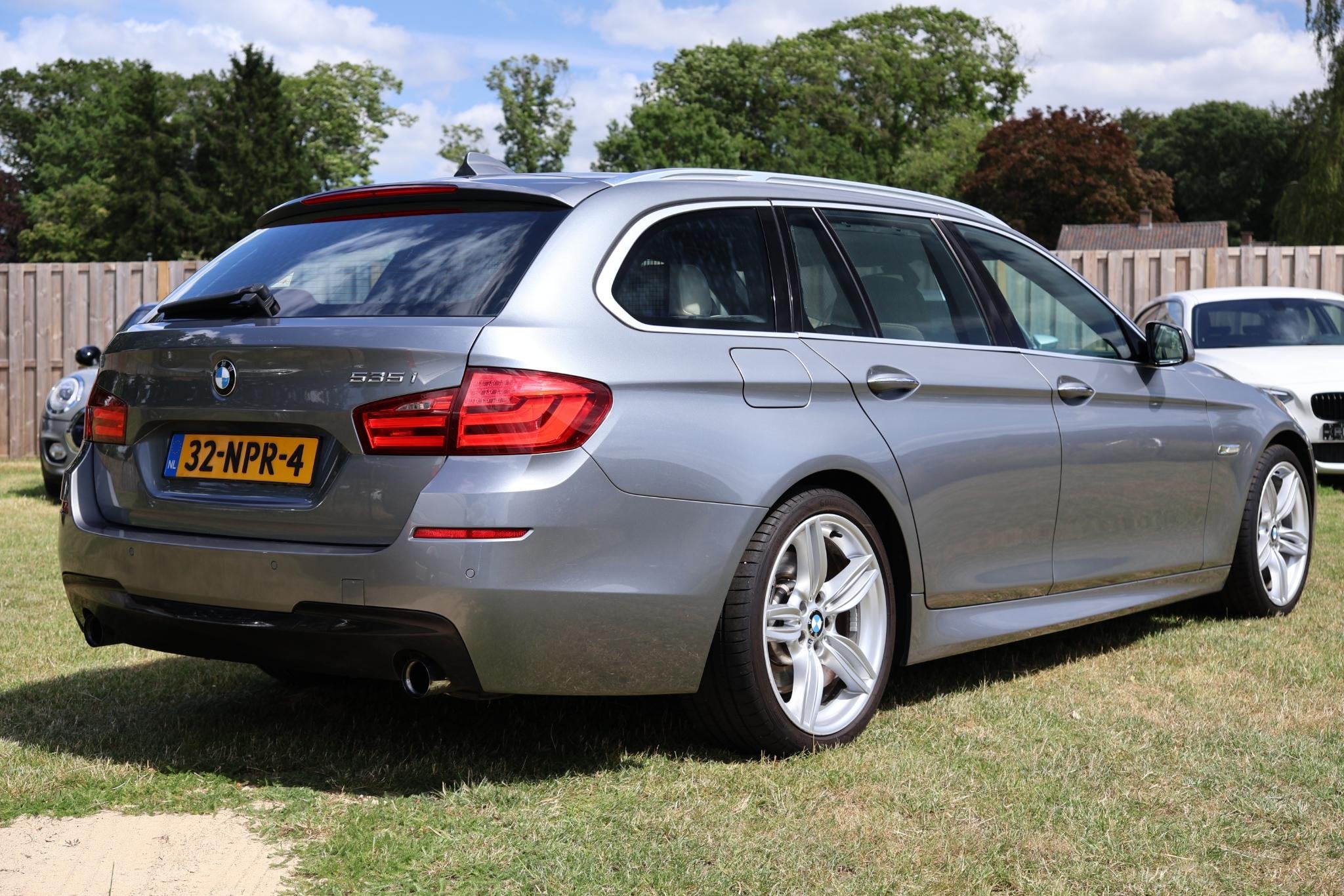 BMW 5-serie Touring 535i High Executive Handel, Auto's, Automaat, Euro 5, Achterwielaandrijving, Gebruikt