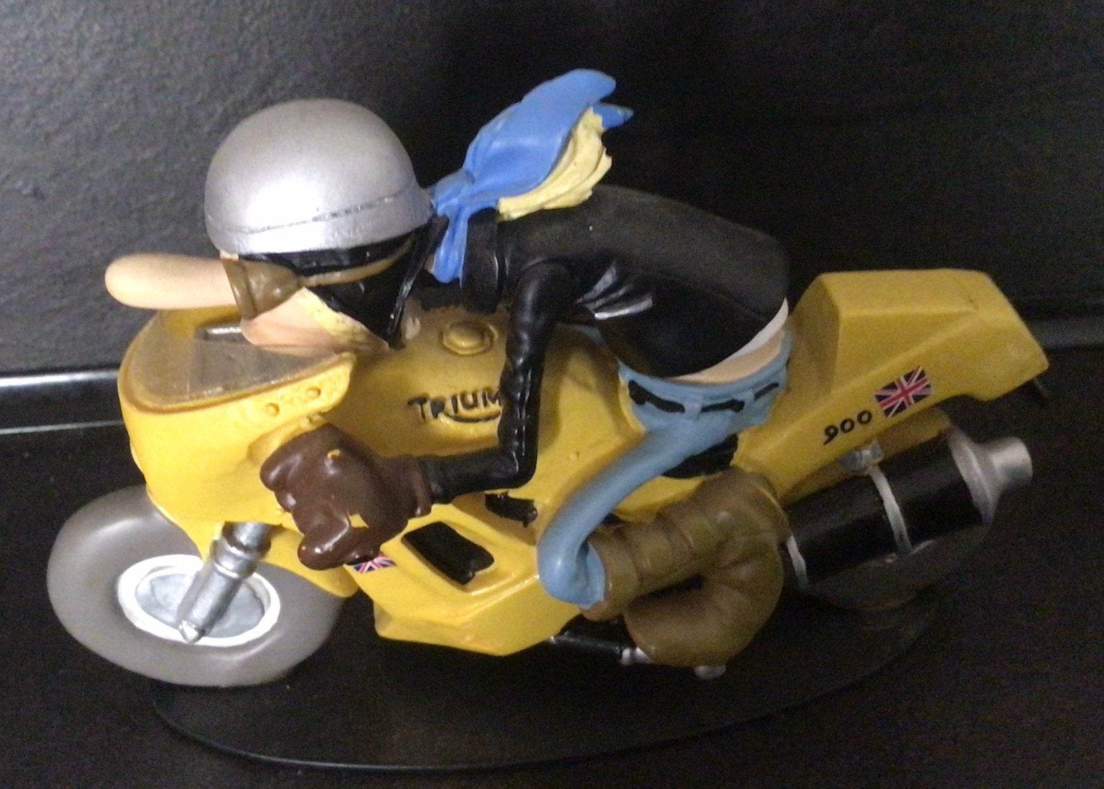 Triumph 900 Daytona, Motoren, Ophalen of Verzenden, Zo goed als nieuw