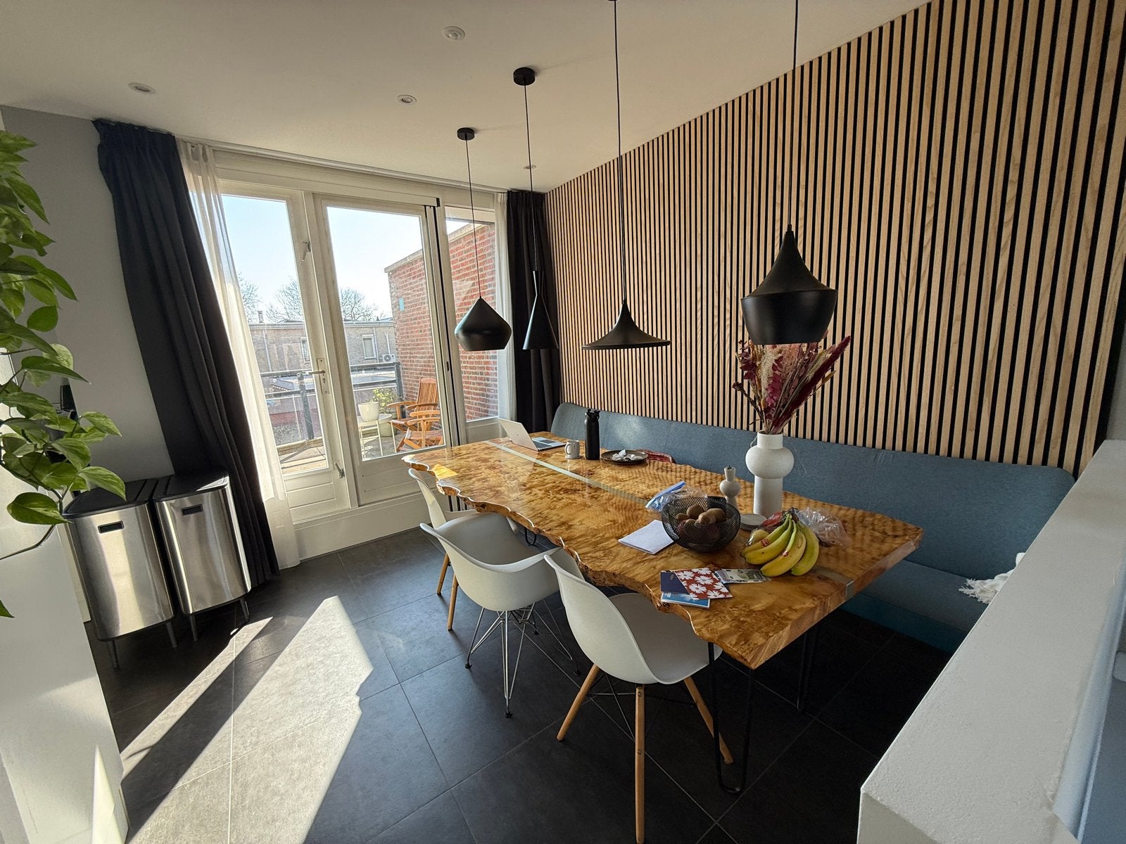Set van 4 moderne zwarte plafondlampen Tom Dixon stijl, Ophalen, Zo goed als nieuw, Metaal