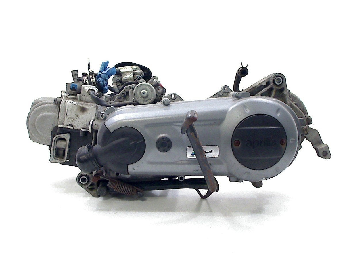 Motorblok Aprilia SXR 4T 3V E5 2021- (2021-01/..) CD32M, Piaggio & C. SpA, Gebruikt, Customer_service@piaggio.com, Viale Rinaldo Piaggio, 25, Pontedera, PI 56025, , Italië