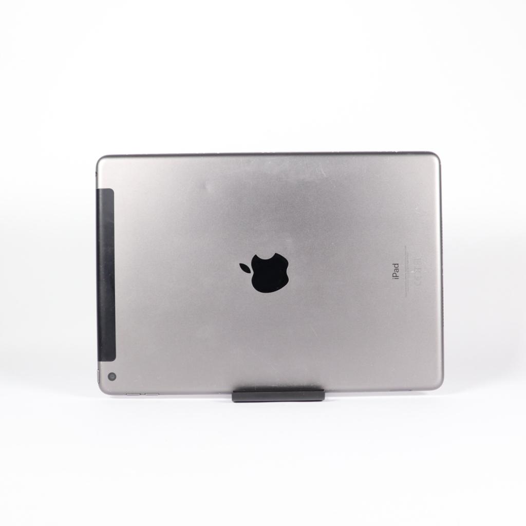 iPad 7th Gen 32GB Wifi + Cell - C Grade, Computers en Software, Apple iPads, Apple, Gebruikt, Support@apple.com, One Apple Park Way
Cupertino, CA 95014
United States