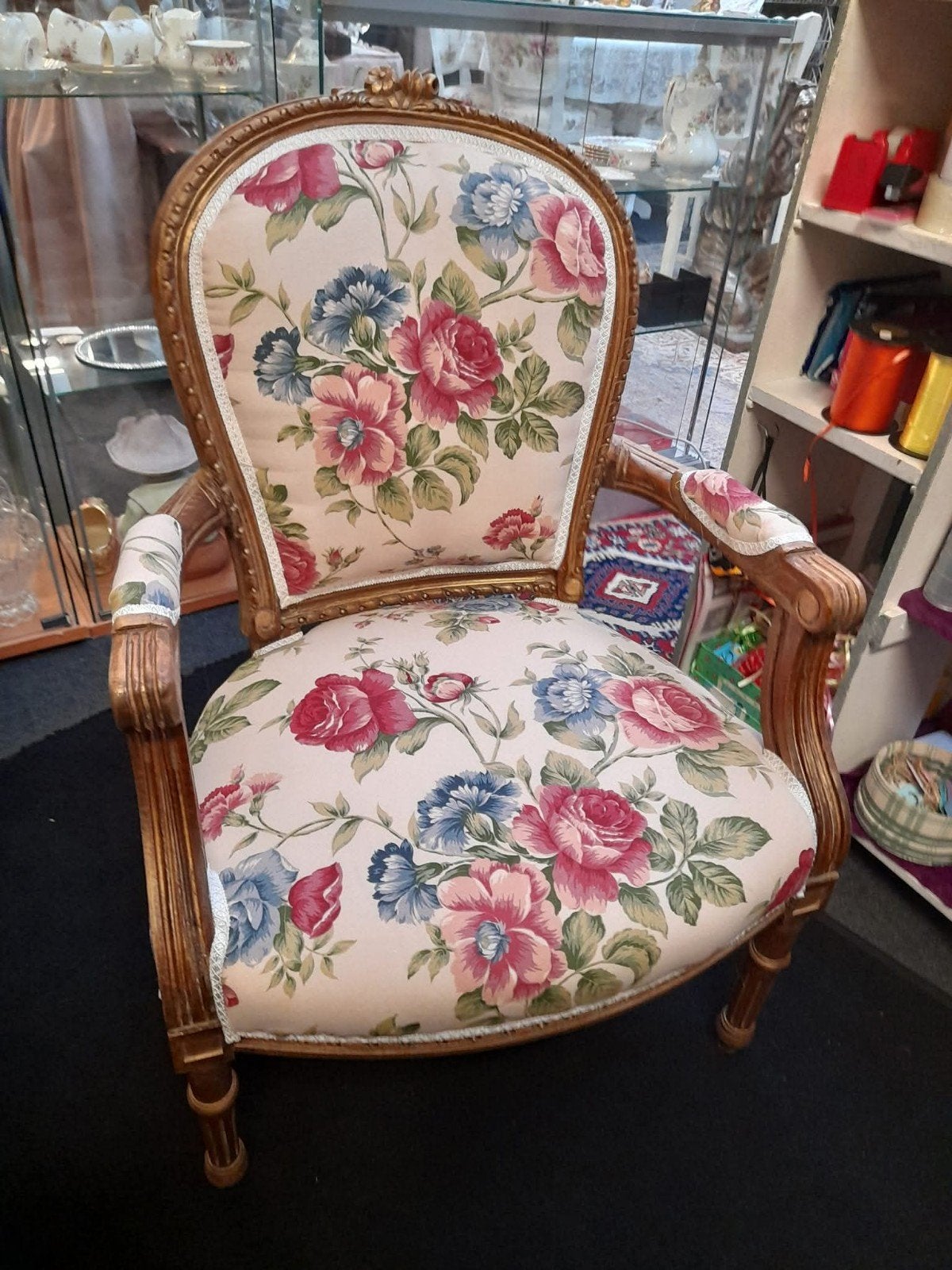 Mooie dames fauteuile opnieuw gestoffeerd, Huis en Inrichting, Fauteuils, Ophalen, Zo goed als nieuw, 75 tot 100 cm, Minder dan 50 cm
