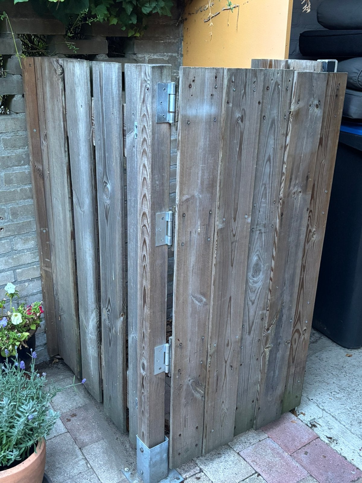 Houten Ombouw voor afvalbak container, 1 tot 2 meter, Minder dan 3 meter, Ophalen of Verzenden, Zo goed als nieuw