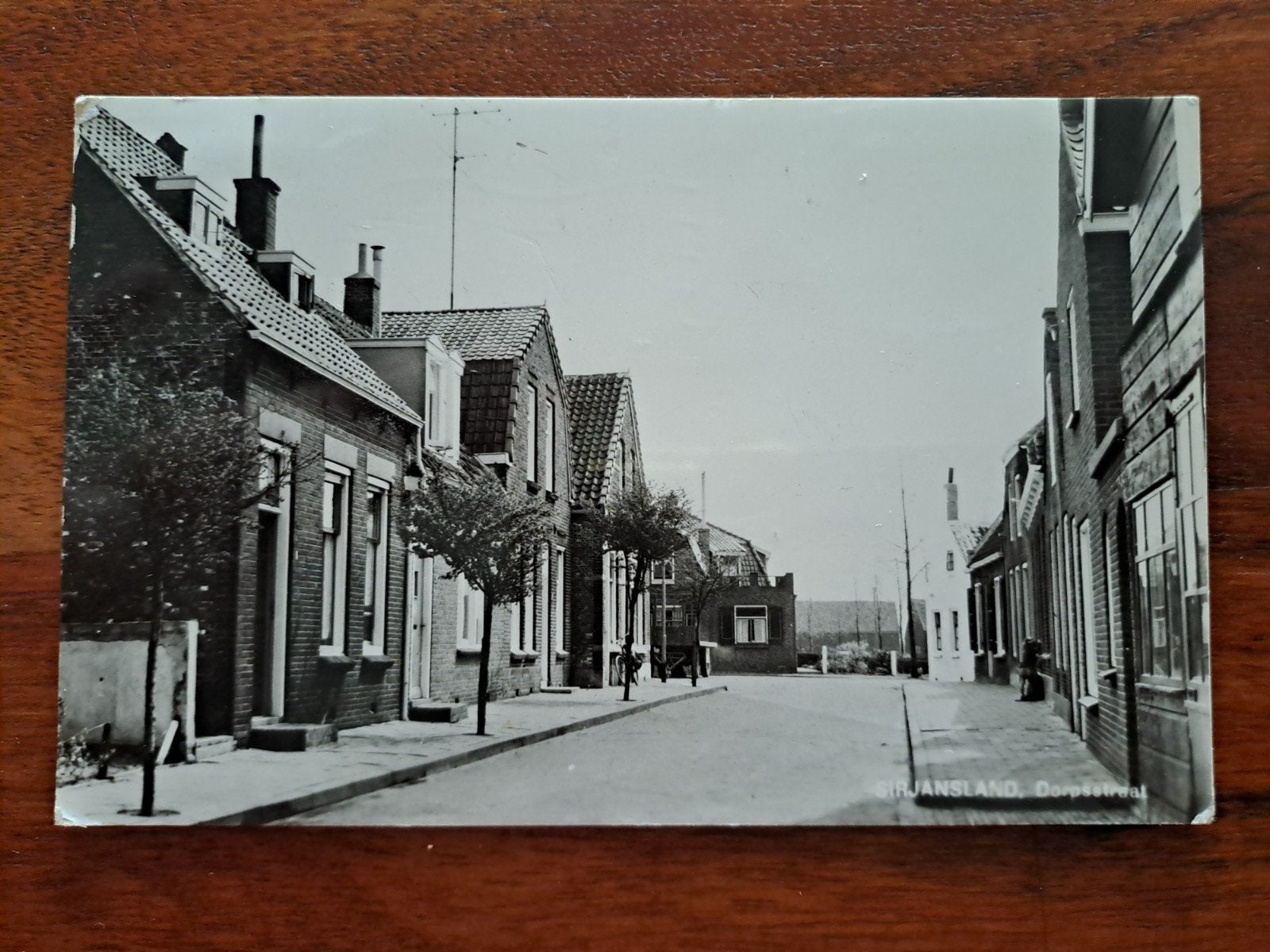 Sirjansland, Dorpsstraat,  gelopen, Ophalen of Verzenden, 1940 tot 1960, Friesland