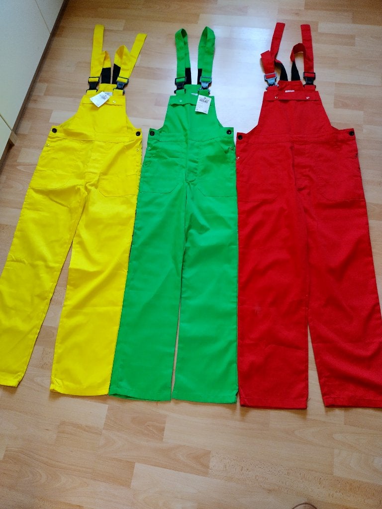 Te koop aangeboden: Carnaval Salopette Tuinbroeken nieuw, Ophalen of Verzenden, Nieuw, Jongen of Meisje