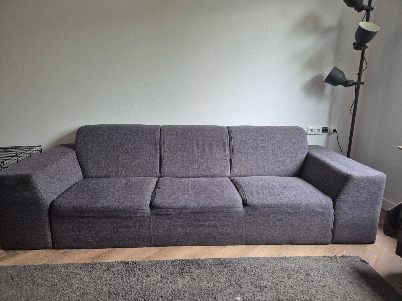 Grijze driezitbank, Huis en Inrichting, Ophalen, Gebruikt, Driepersoons, 75 tot 100 cm