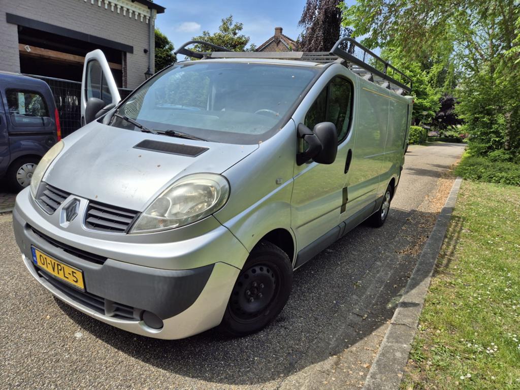 Renault Trafic T29 2.0 DCI 66KW L2h1 E4 2008, Voorwielaandrijving, Stof, 1995 cc, Renault