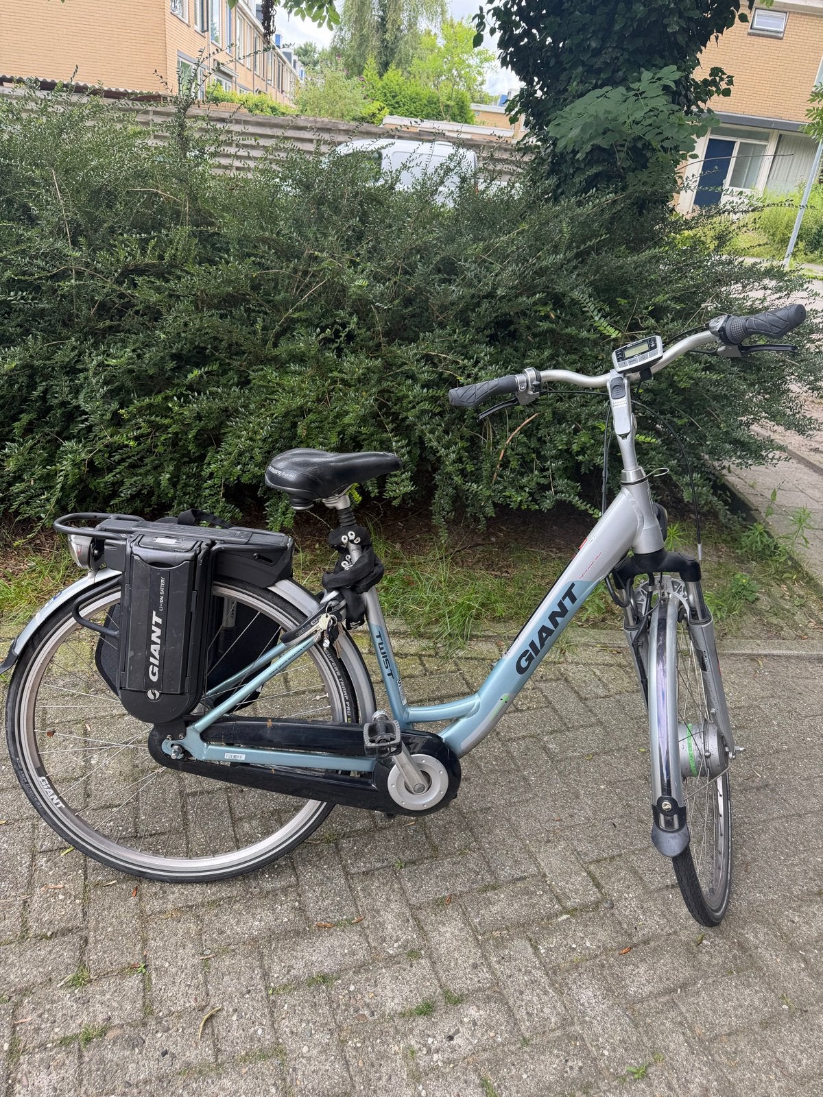Giant Twist Elektrische Damesfiets met originele oplader, Ophalen, Minder dan 30 km per accu, Gebruikt, Giant