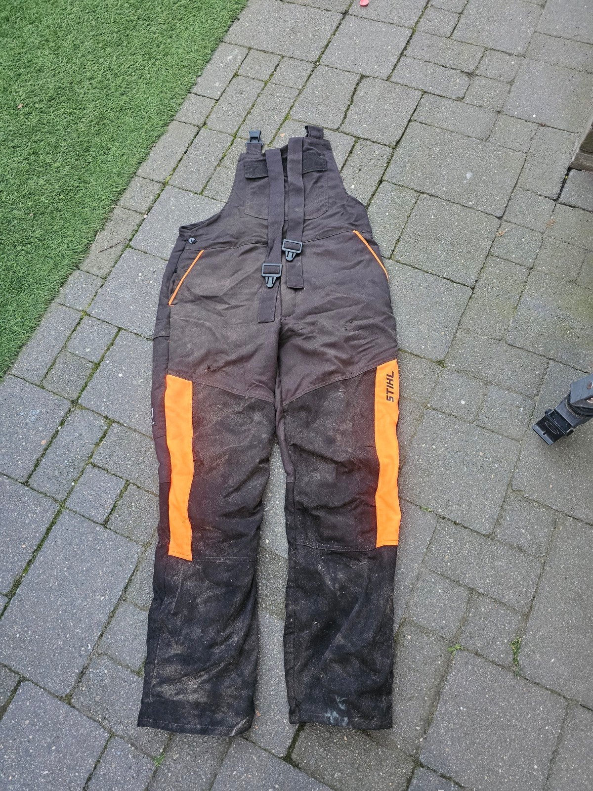 Z.g.a.n. Stihl zaagbroek, Ophalen, Zo goed als nieuw, Broek