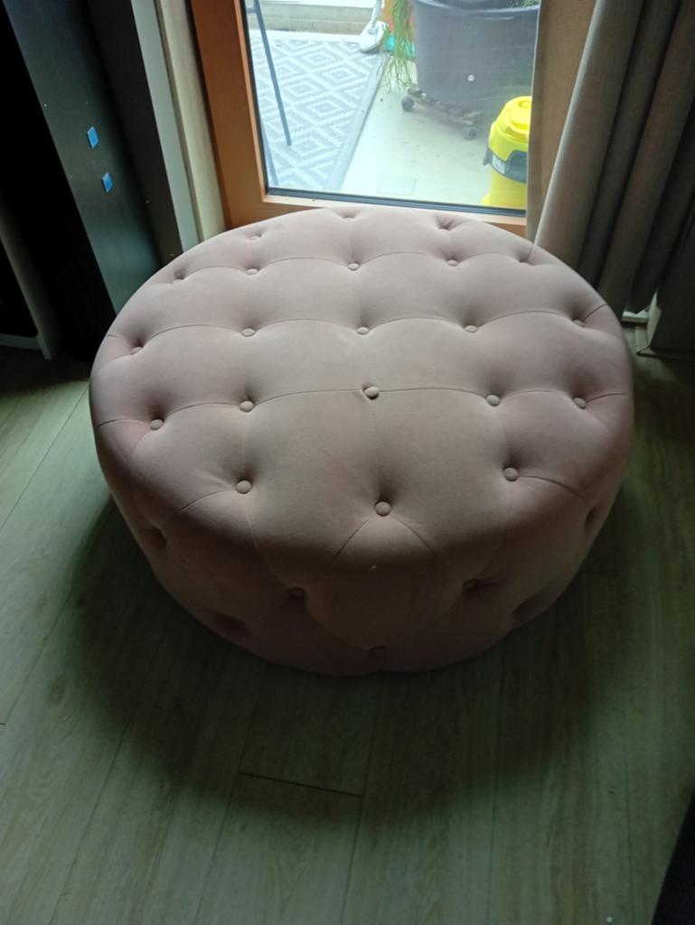 Roze ronde poef/hocker - 90cm doorsnee, 40cm hoog, Gebruikt, Rond, 75 tot 100 cm, Stof