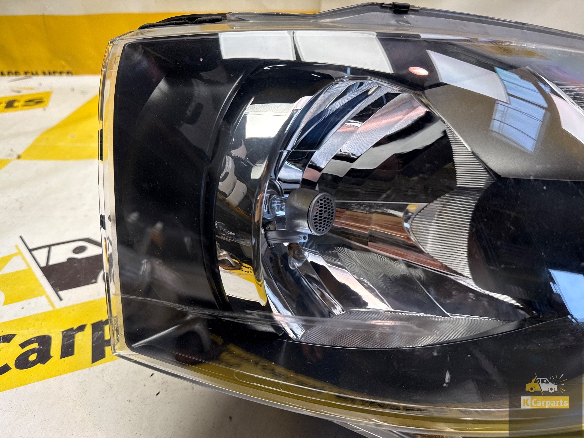 TRANSPORTER T5 GP Koplamp Rechts 7E1941016T 2010-2015, Gebruikt, Volkswagen, Volkswagen AG, Berliner Ring 2
38440  Wolfsburg, DE