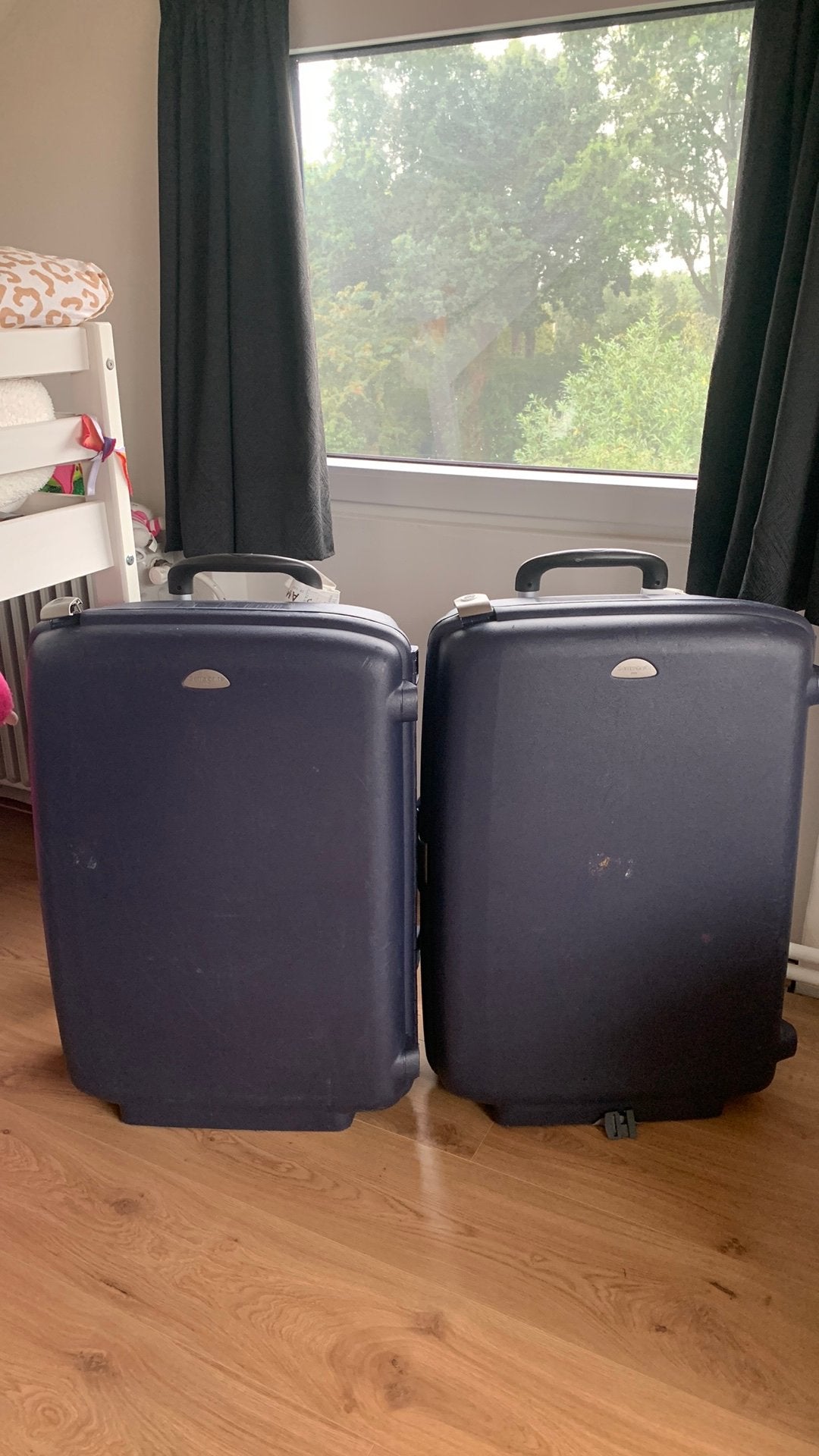 Twee grote sterke samsonite koffers, Ophalen, 30 cm of meer, Gebruikt, Blauw