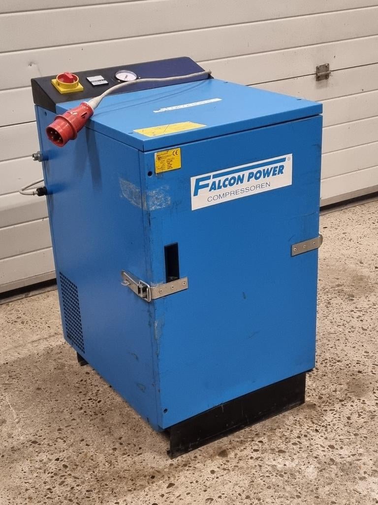 Compressor, Doe-het-zelf en Verbouw, Compressors, Gebruikt, Ophalen of Verzenden, 200 tot 400 liter/min, Geluidgedempt