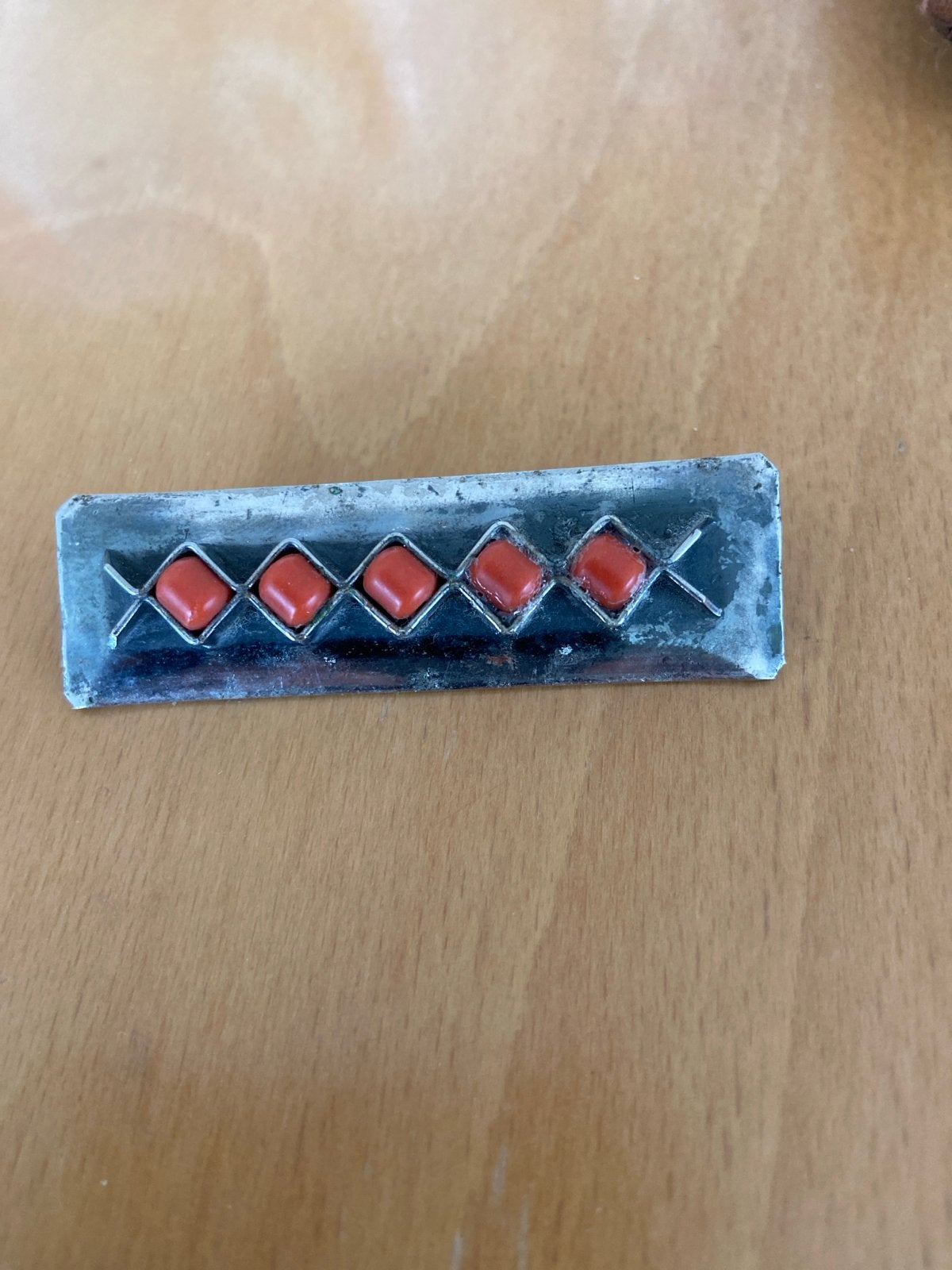 Vintage zilveren broche met bloedkoraal, 4 tot 7 cm, Gebruikt, Ophalen of Verzenden, Met edelsteen