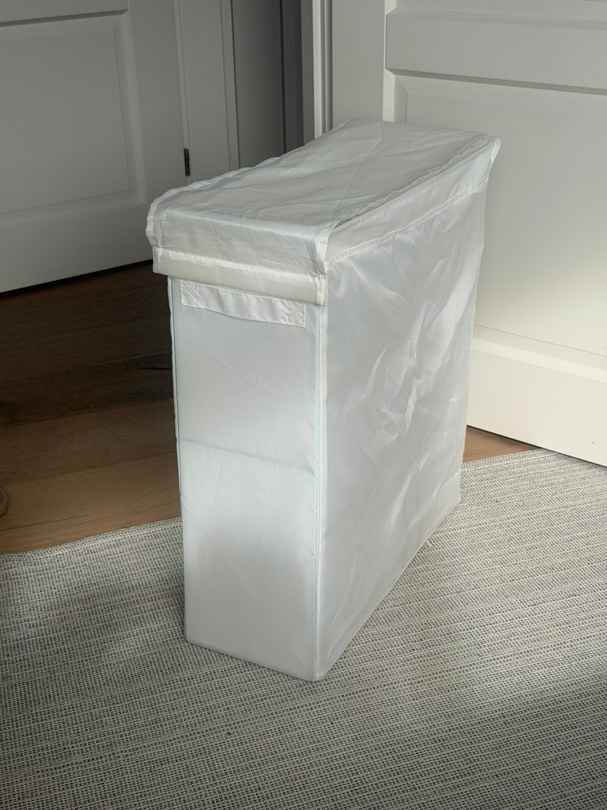 Laundry Basket, Ophalen, Gebruikt, Minder dan 35 cm