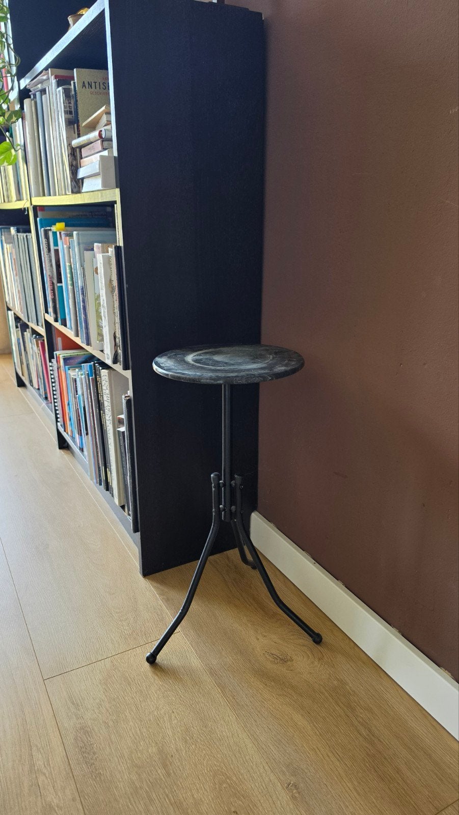 Stijlvol Bijzettafeltje - Rond, Metaal, Gebruikt, Minder dan 55 cm, Gebruikt, Metaal of Aluminium, Rond