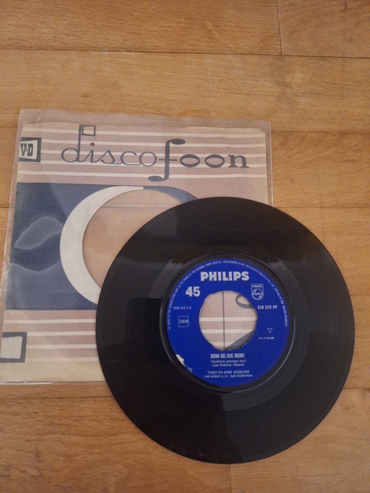 Teddy en Henk Scholten - Bom-Be-Die-Bom! / Maar Oh,Hij Is Ge, Gebruikt, 7 inch, Ophalen of Verzenden, EP