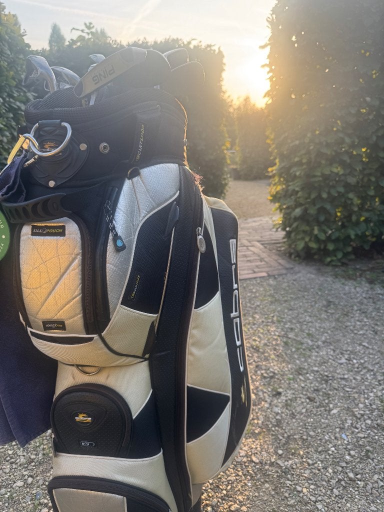 Foto 16 van Complete KING COBRA GOLFSET INCL TAS