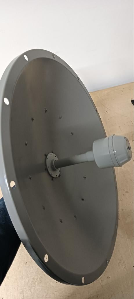 Schotelantenne 60cm met 2.4-5GHz MIMO antenne, Ophalen of Verzenden, Nieuw