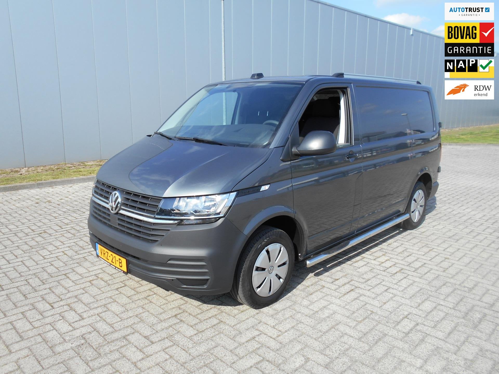 Volkswagen TRANSPORTER 2.0 TDI L1H1 26 Economy Business, Auto's, Voorwielaandrijving, Gebruikt, Euro 6, 4 cilinders