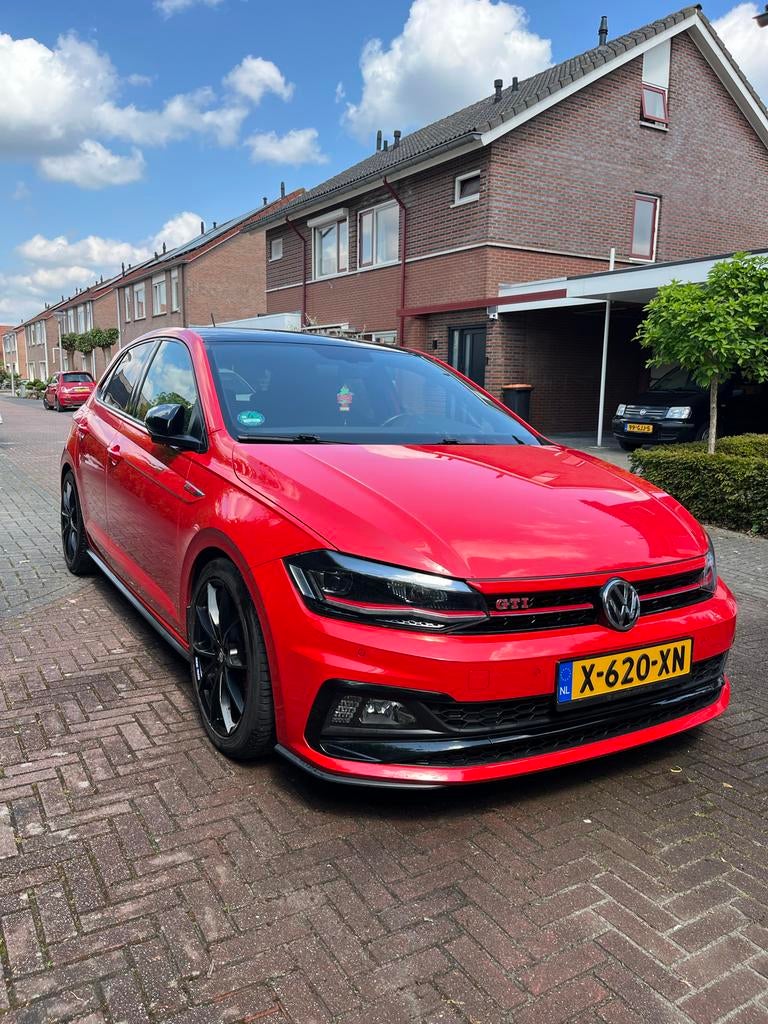 Volkswagen Polo 2.0 TSI GTI 200pk 6-DSG 2019 Rood, Auto's, Stof, Zwart, 14 km/l, 1200 kg