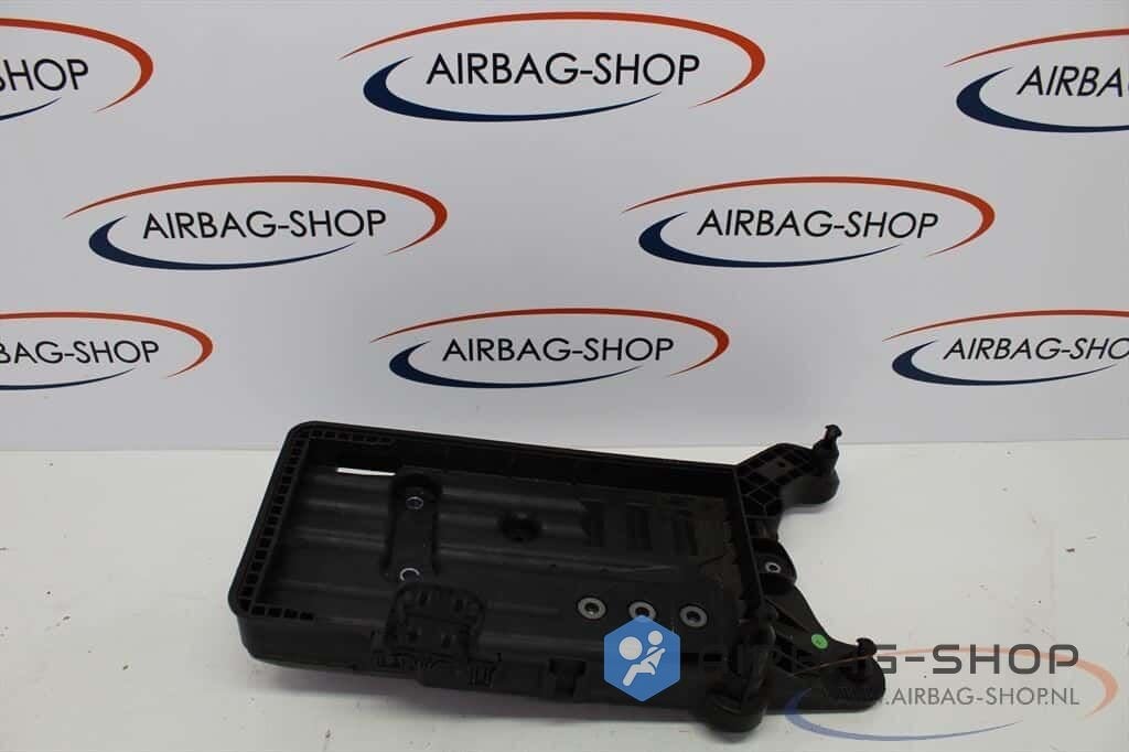 VW Golf 7 Accubak A3 Octavia Leon 5Q0915331H, Auto-onderdelen, Gebruikt, -, -, Ophalen of Verzenden