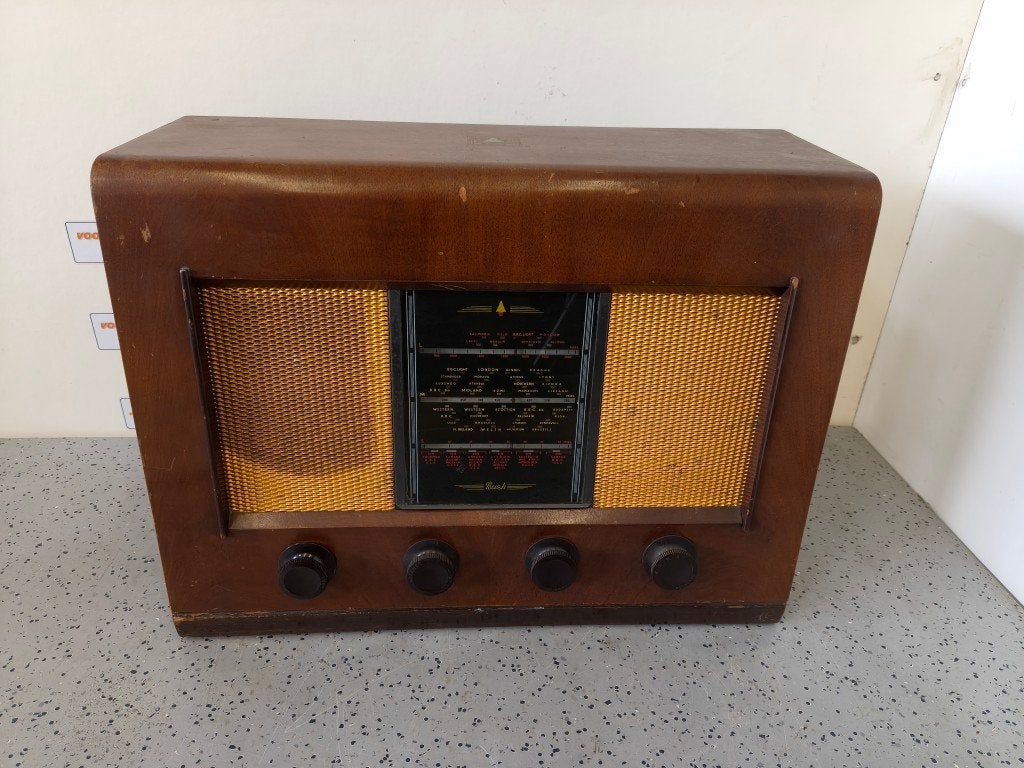 Vintage radio Bush London- England, serial no. 59/56816, Ophalen of Verzenden
