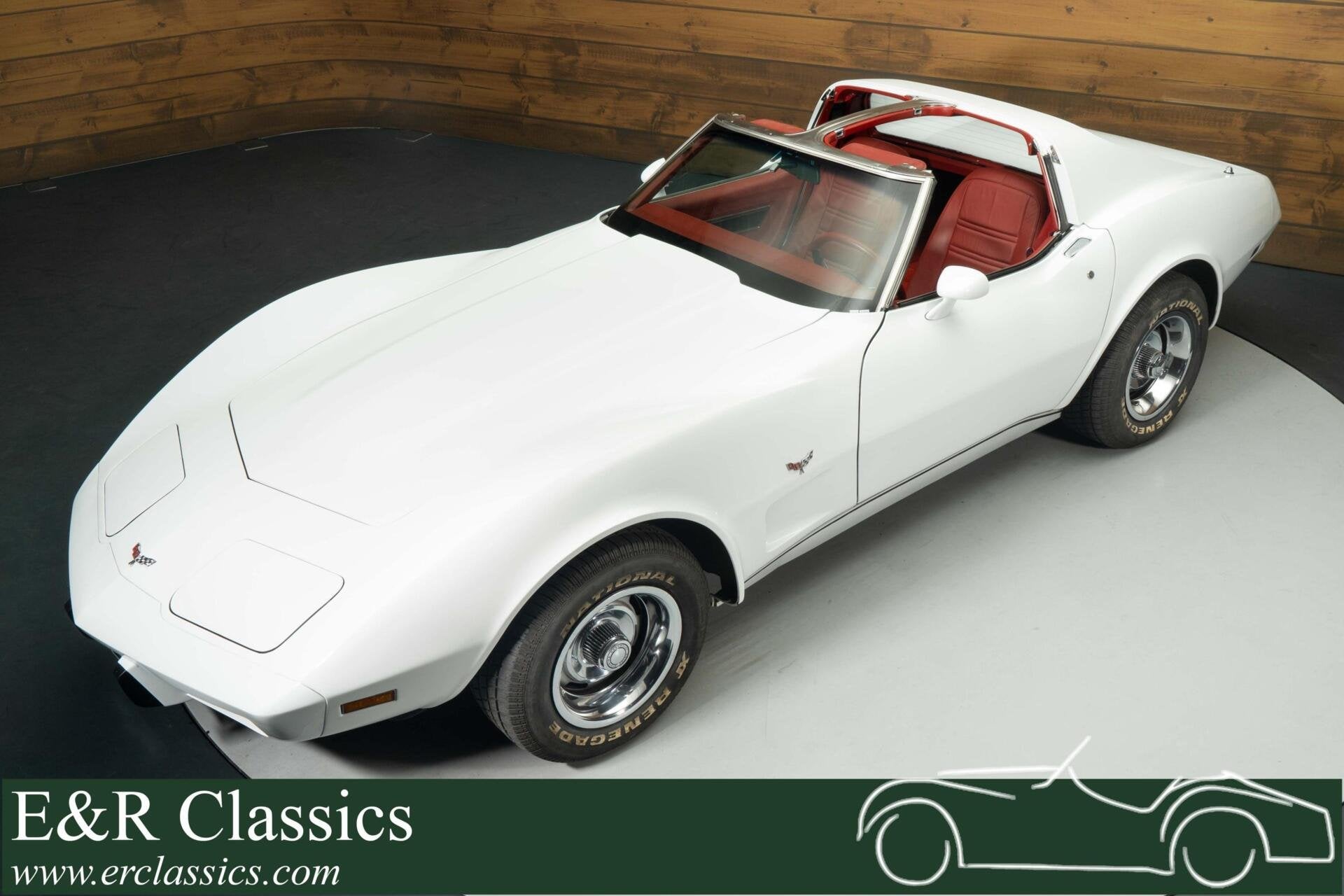 Chevrolet Corvette C3 Stingray Cabriolet | 1977, Auto's, Automaat, Achterwielaandrijving, 179 pk, Wit