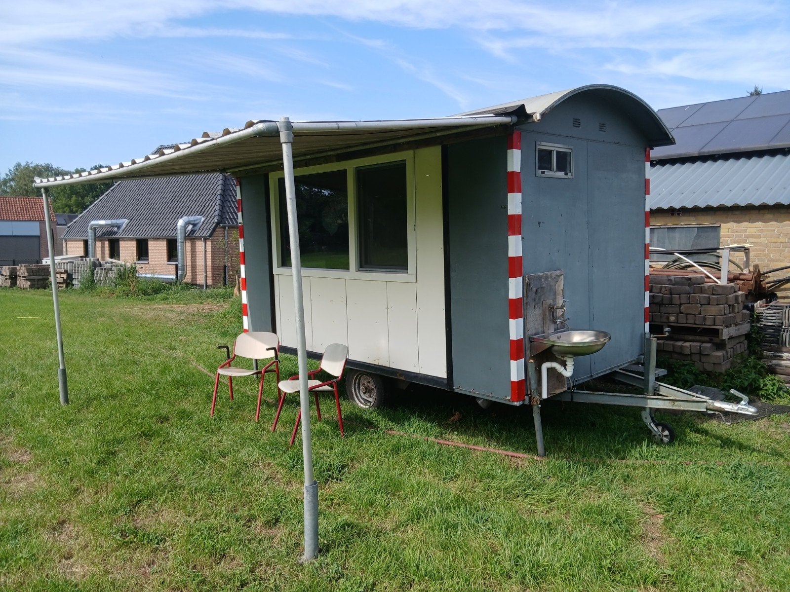 Bouwkeet met luifel, Doe-het-zelf en Verbouw, Bouwketen en Schaftketen, Ophalen of Verzenden
