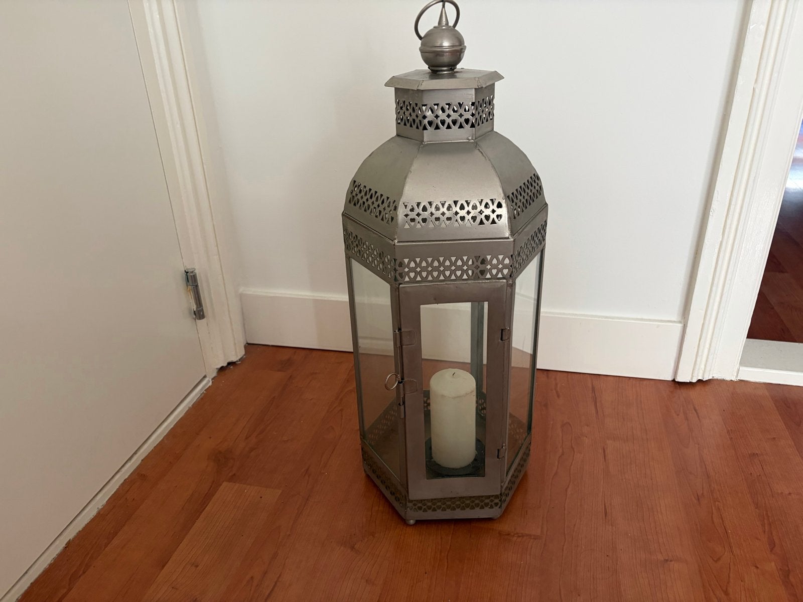 Grote metalen lantaarn met glas, Ophalen, Lantaarn, Zo goed als nieuw, Metaal