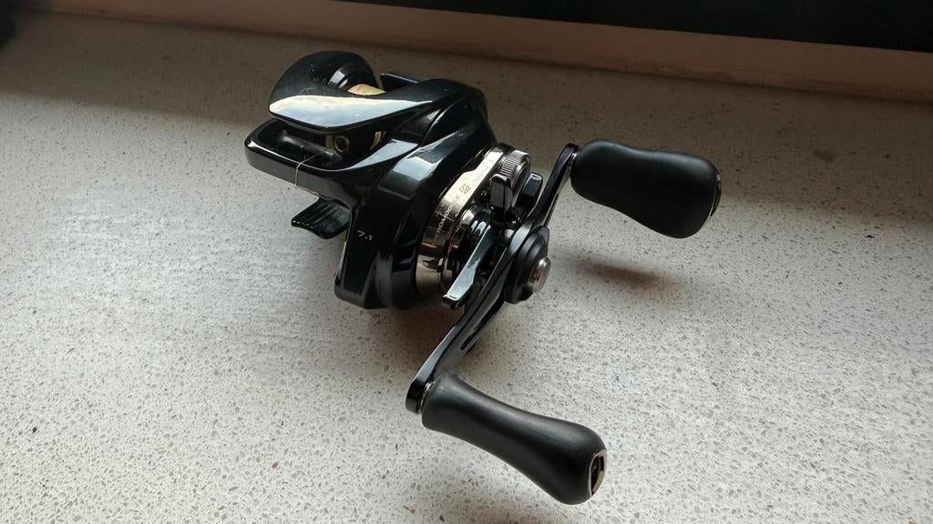 Shimano 2024 Metanium DC 71HG JDM Reel, Ophalen of Verzenden, Zo goed als nieuw