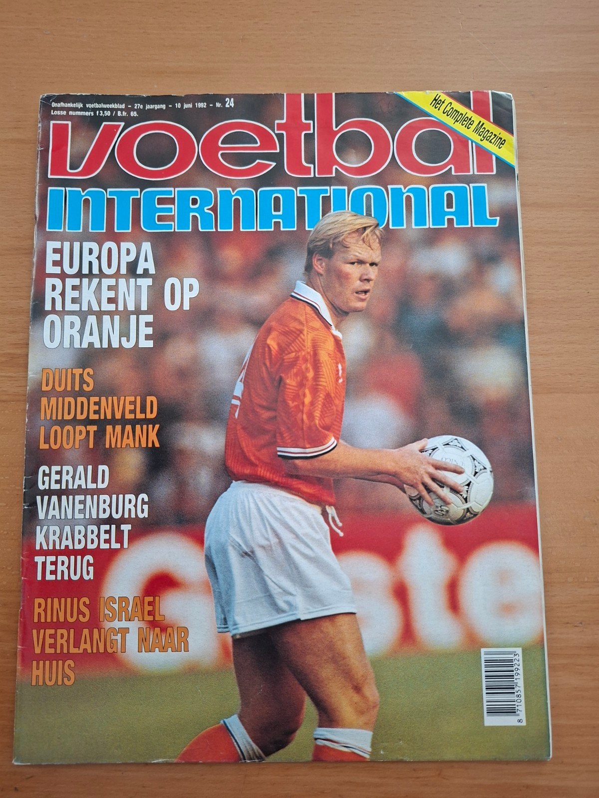 Voetbal International - 10 juni 1992 - Ronald Koeman, Boeken, Ophalen of Verzenden, Gelezen, Sport en Vrije tijd