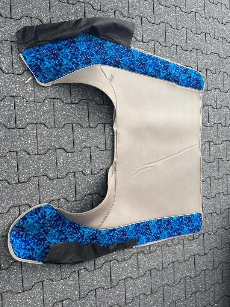 Tunnelhoes daf xf106 en 2 dasch paneeltjes, Ophalen