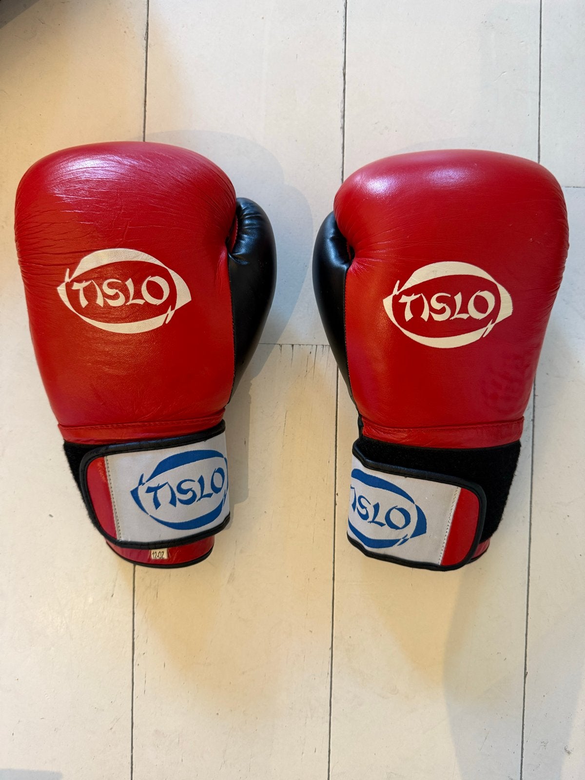 TISLO Bokshandschoenen - Rood/Zwart, Ophalen of Verzenden, Gebruikt, Bokshandschoenen
