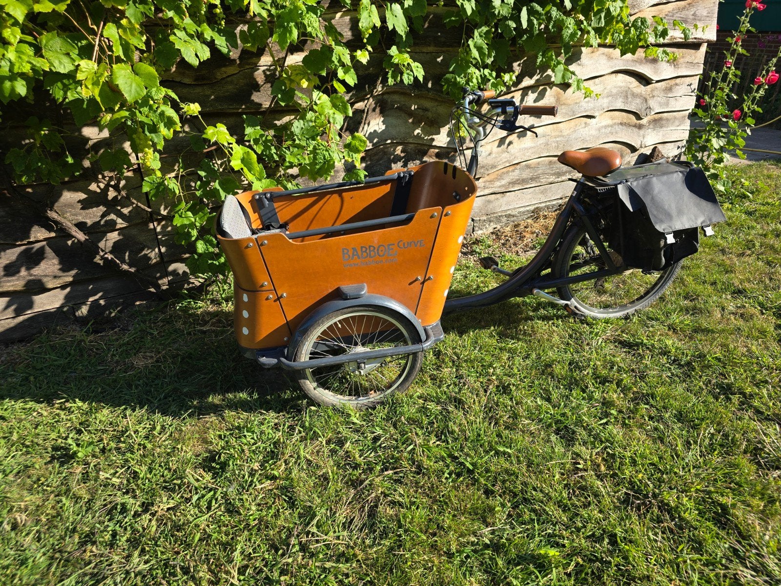 Babboe Curve Bakfiets - Elektrisch met Huif, Ophalen, Gebruikt, 4 kinderen of meer, Huif