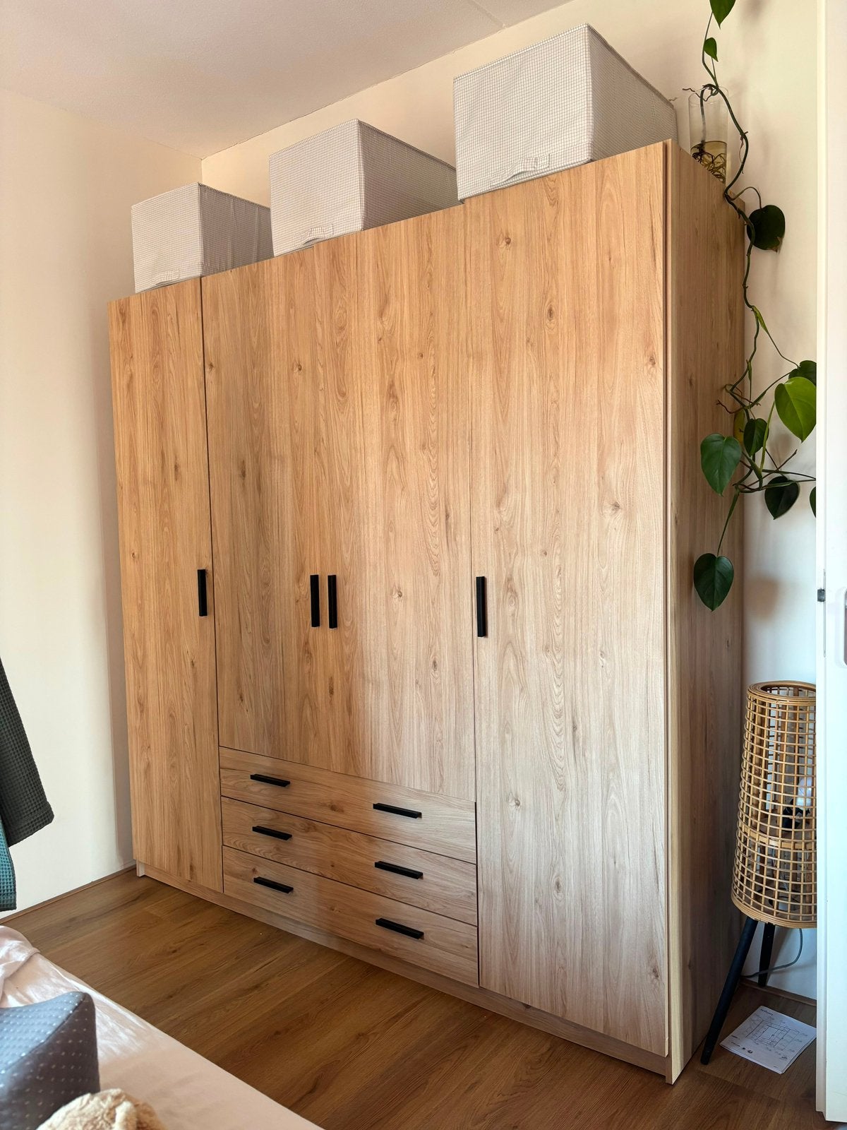 4-deurs kledingkast eikenkleur | Leen Bakker type Sprint, 200 cm of meer, 150 tot 200 cm, Zo goed als nieuw, 50 tot 75 cm